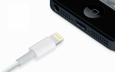 Rendez compatible votre iPhone avec les chargeurs micro USB